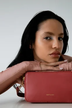 FARAH Vegan Crossbody Bag - UPPEAL™