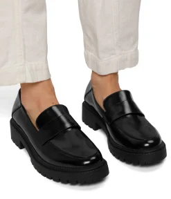 FINIE Women's Vegan Oxford