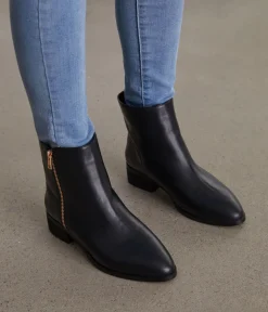 LIMAN Women's Vegan Flat Boots