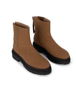 QUINN Women's Vegan Ankle Boots
