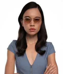 SUZI Oval Sunglasses