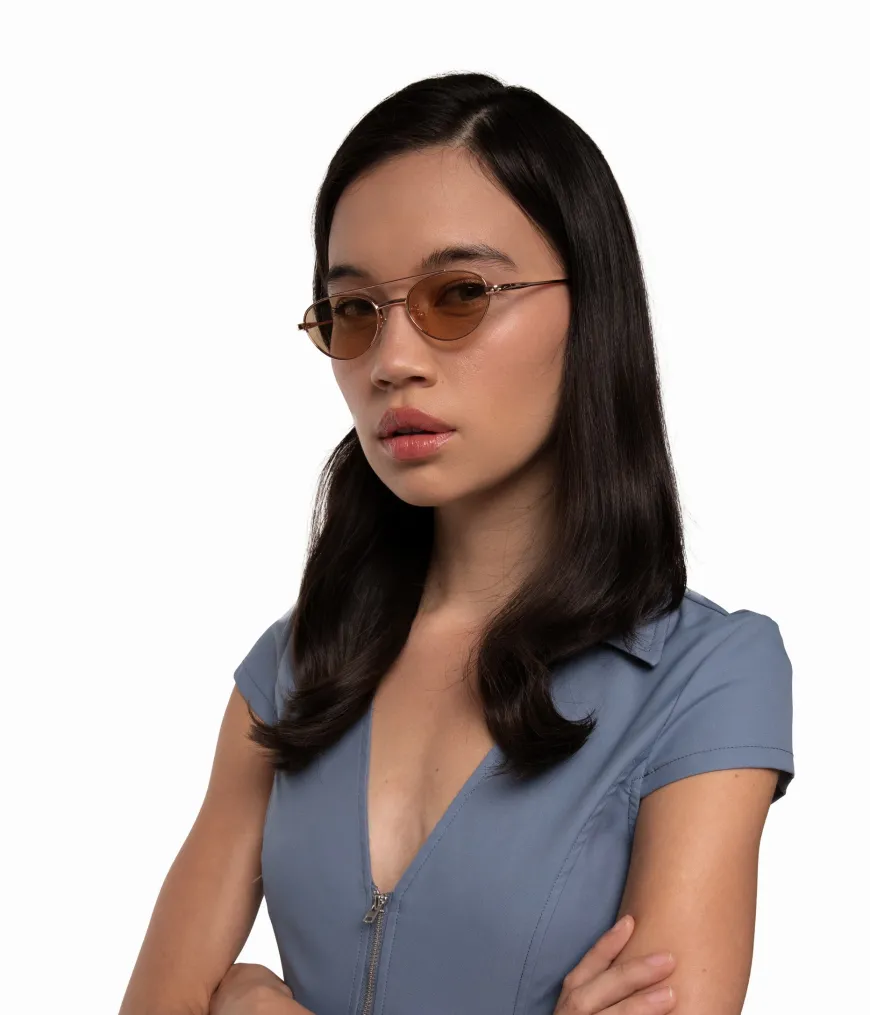 SUZI Oval Sunglasses