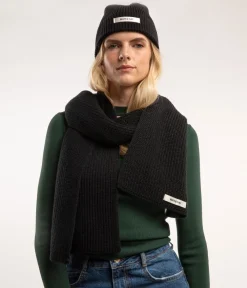 WYNN Hat & Scarf Set